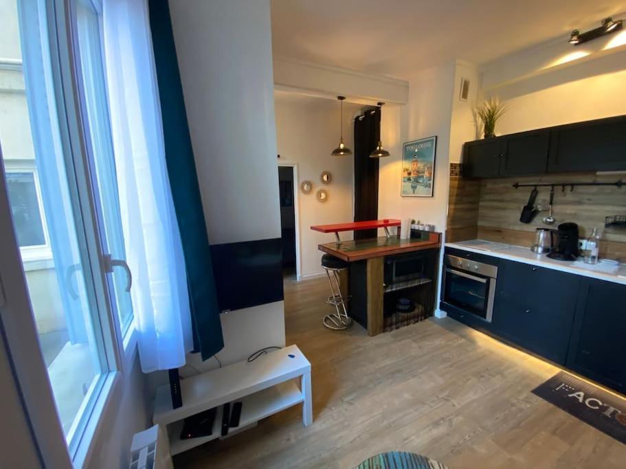 Le Nid D'Orient Entre Matabiau Et Capitole Parking Apartment Toulouse Bagian luar foto